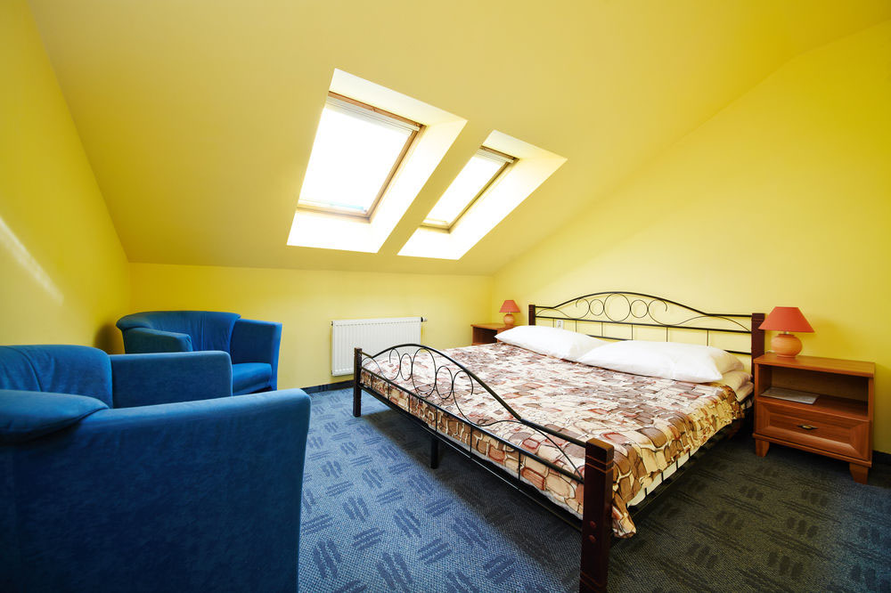 flyin.com